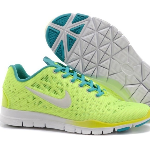 Nike Shoes - Nike Free TR Fit 3 Breathe Sneakers